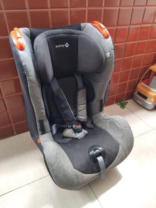 Cadeirinha de carro Safety 1st - Foto 2