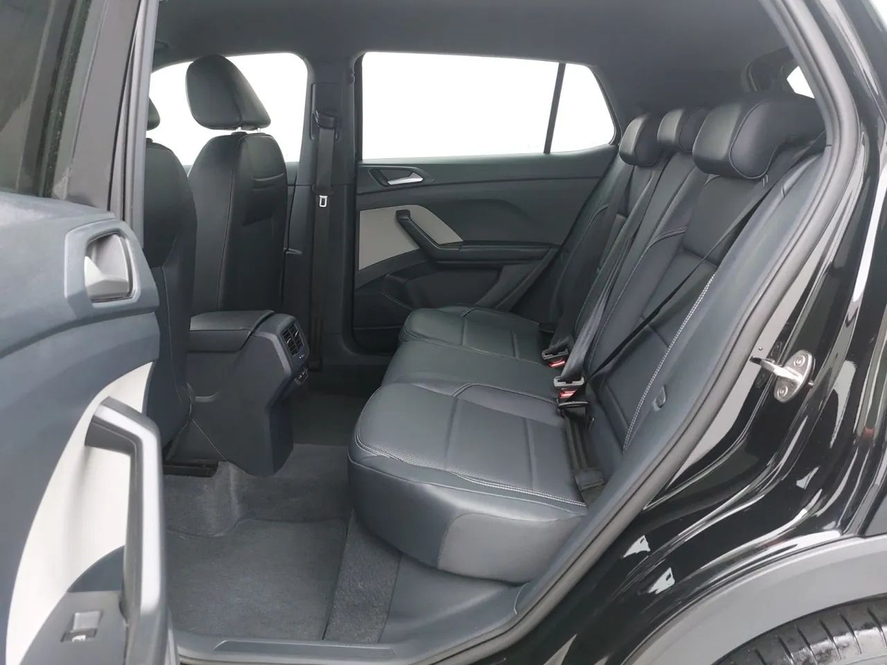 Volkswagen T-Cross Highline 1.4 TSI Flex 16V 5P AUT, foto 17 de 18