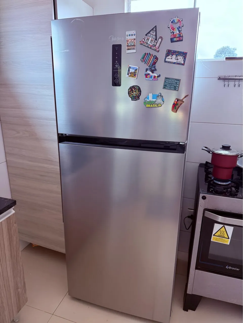 Geladeira Frost Free com Freezer