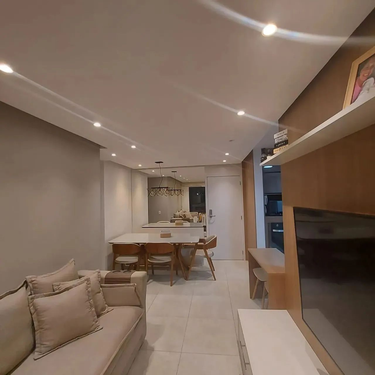 OPORTUNIDADE - LINDO APTO REFORMADO NO FONTANO REPLETO DE ARMÁRIOS /2 QUARTOS, 1 SUÍTE. 67 - Foto 10