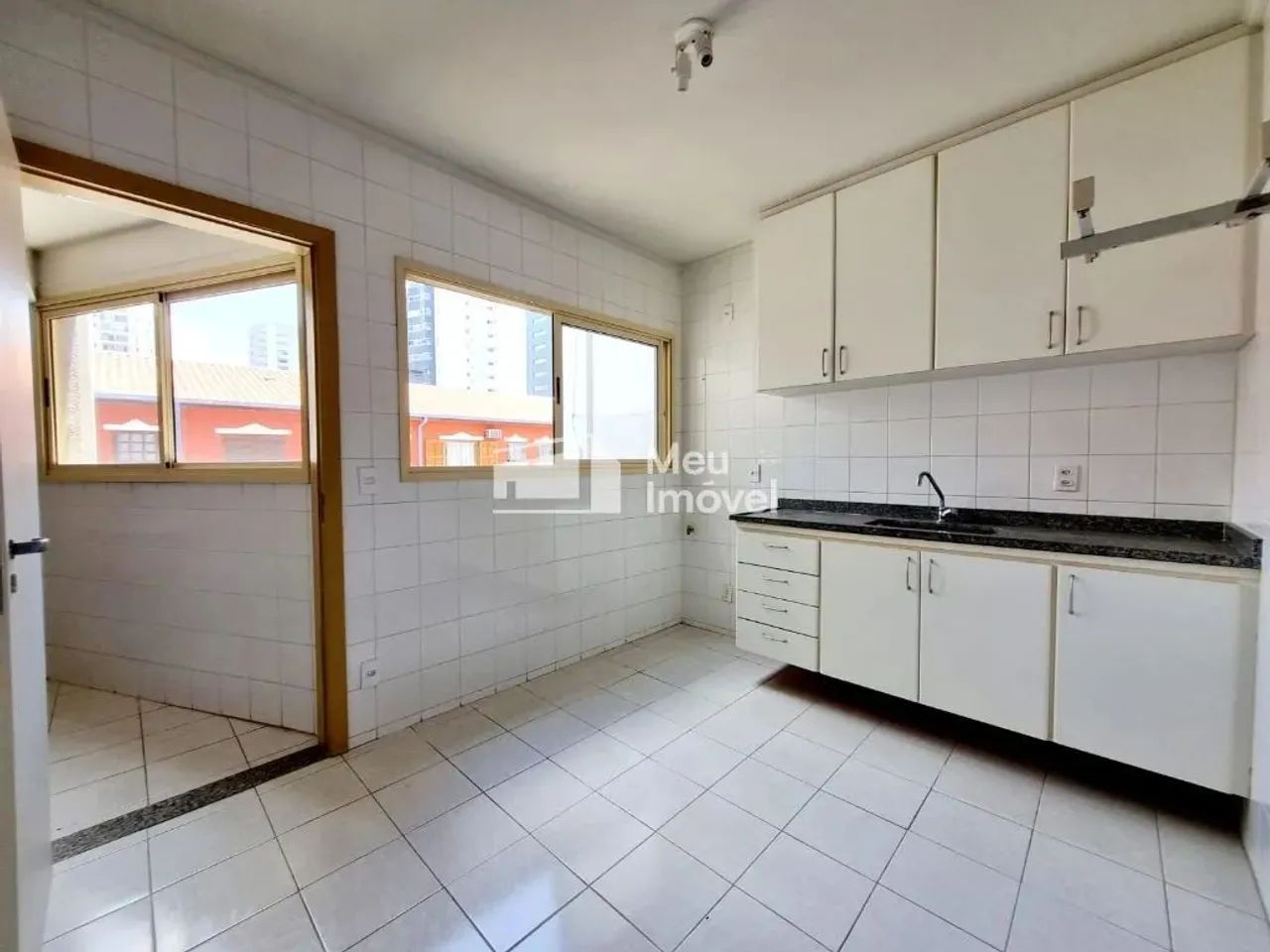 LUC Aluga Apartamento com 4 Quartos (1 Suíte) no Edifício New York  Parque Residencial Aqu - Foto 2