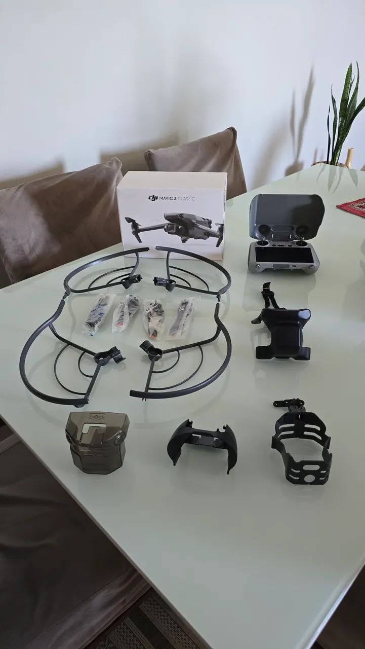 Drone DJI Mavic 3 Classic - Kit Completo - Foto 5