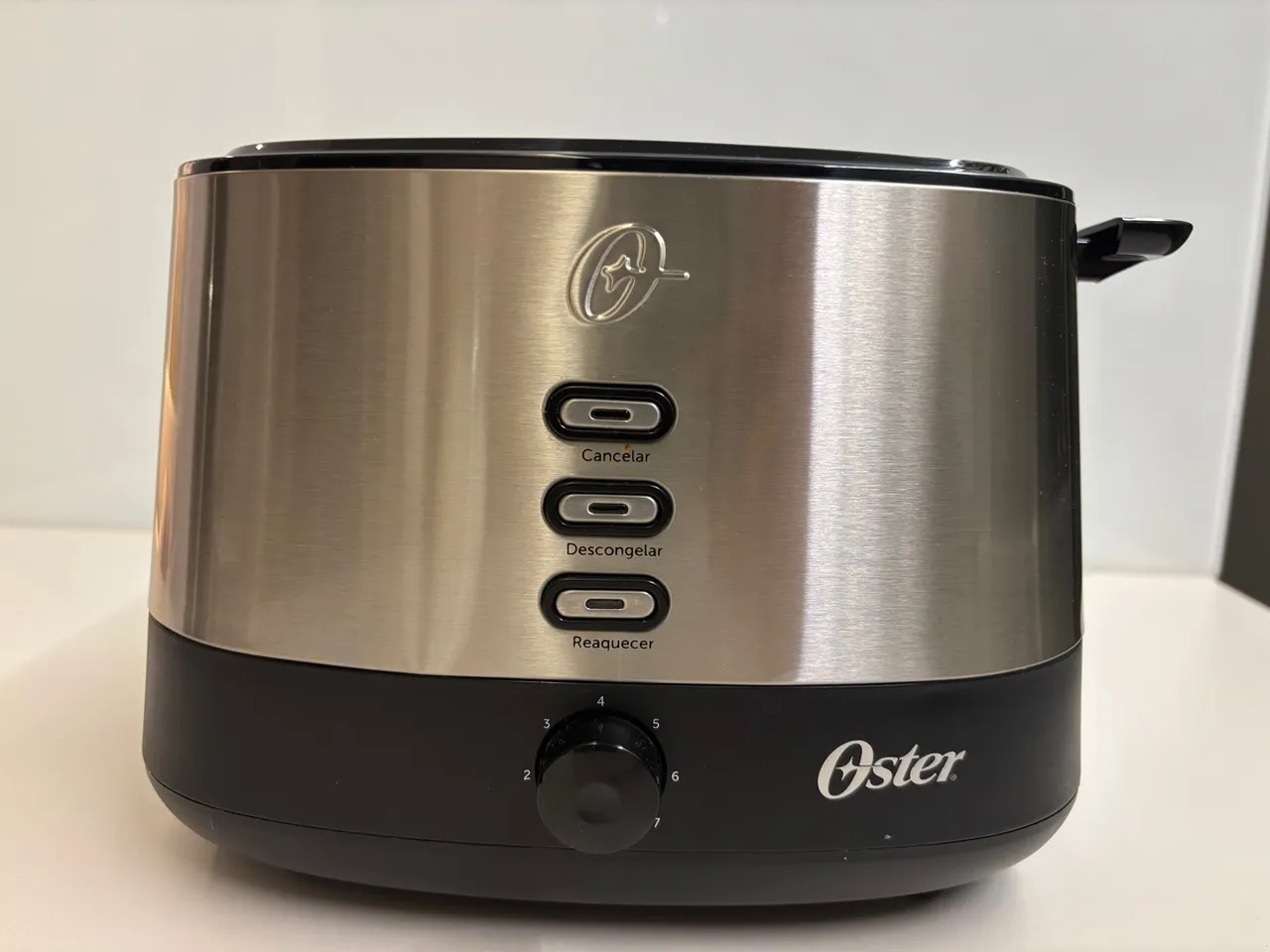 Torradeira Oster - Inox - Day Light