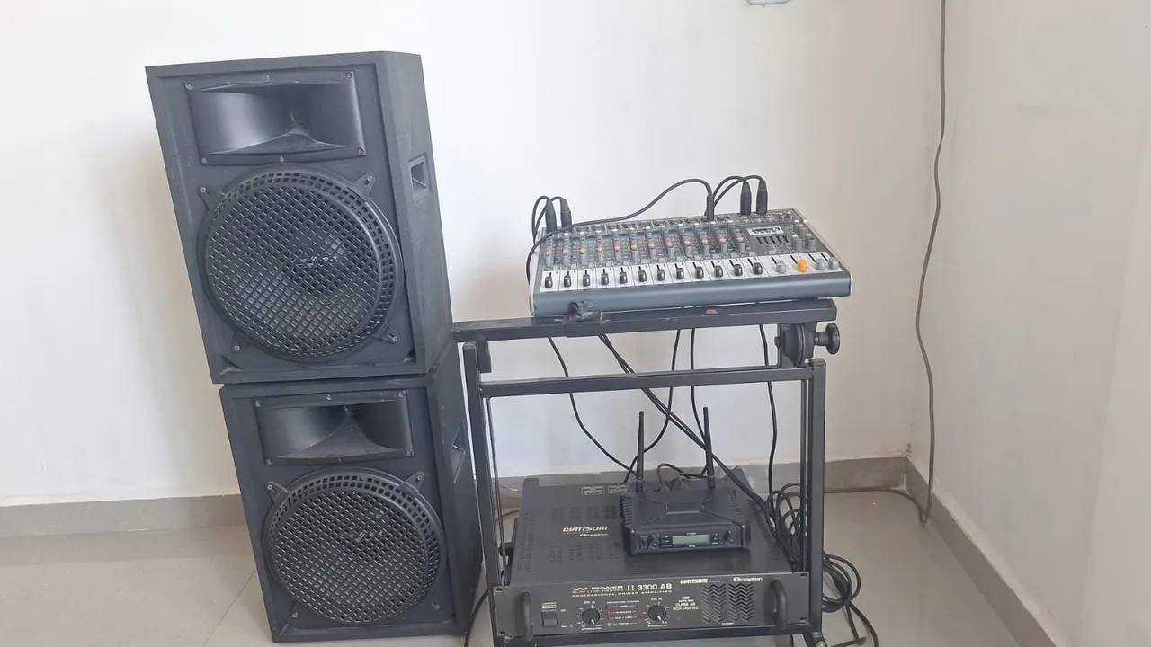 Sistema de Som Profissional Completo