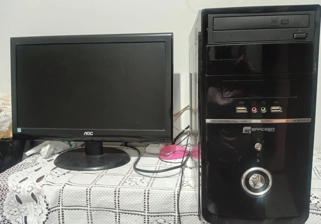 Computador Completo - Monitor AOC + CPU Spacebr