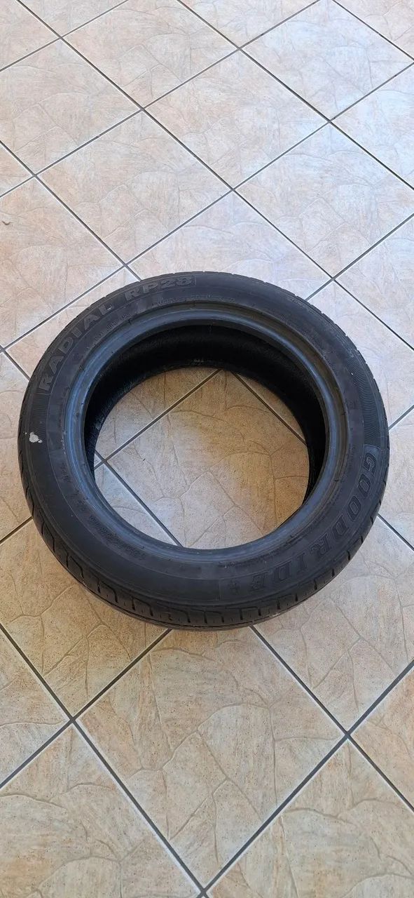 Pneu 195/55/15 Usado - Foto 2