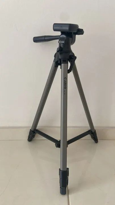 Tripé filmadora Canon CVP - 180 antigo - Foto 4