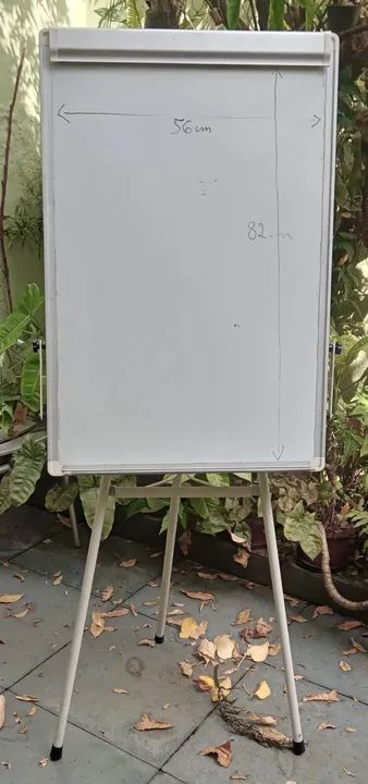 Cavalete Quadro Branco tripé