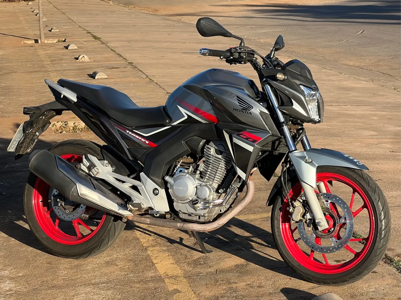 CB Twister 250F 2018
