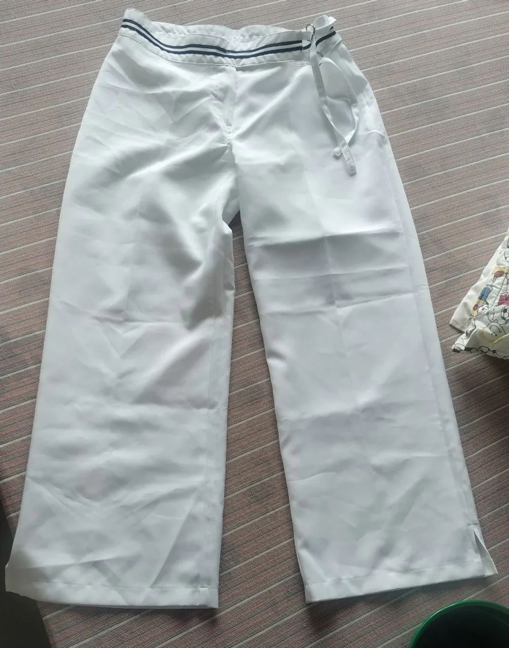 ÓCalça  feminina  cor branca - Foto 2