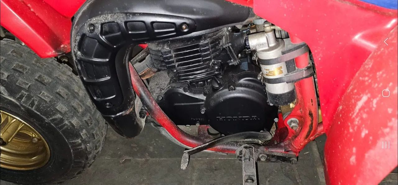 Atv triciclo Honda 250R 1986 raridade  - Foto 5