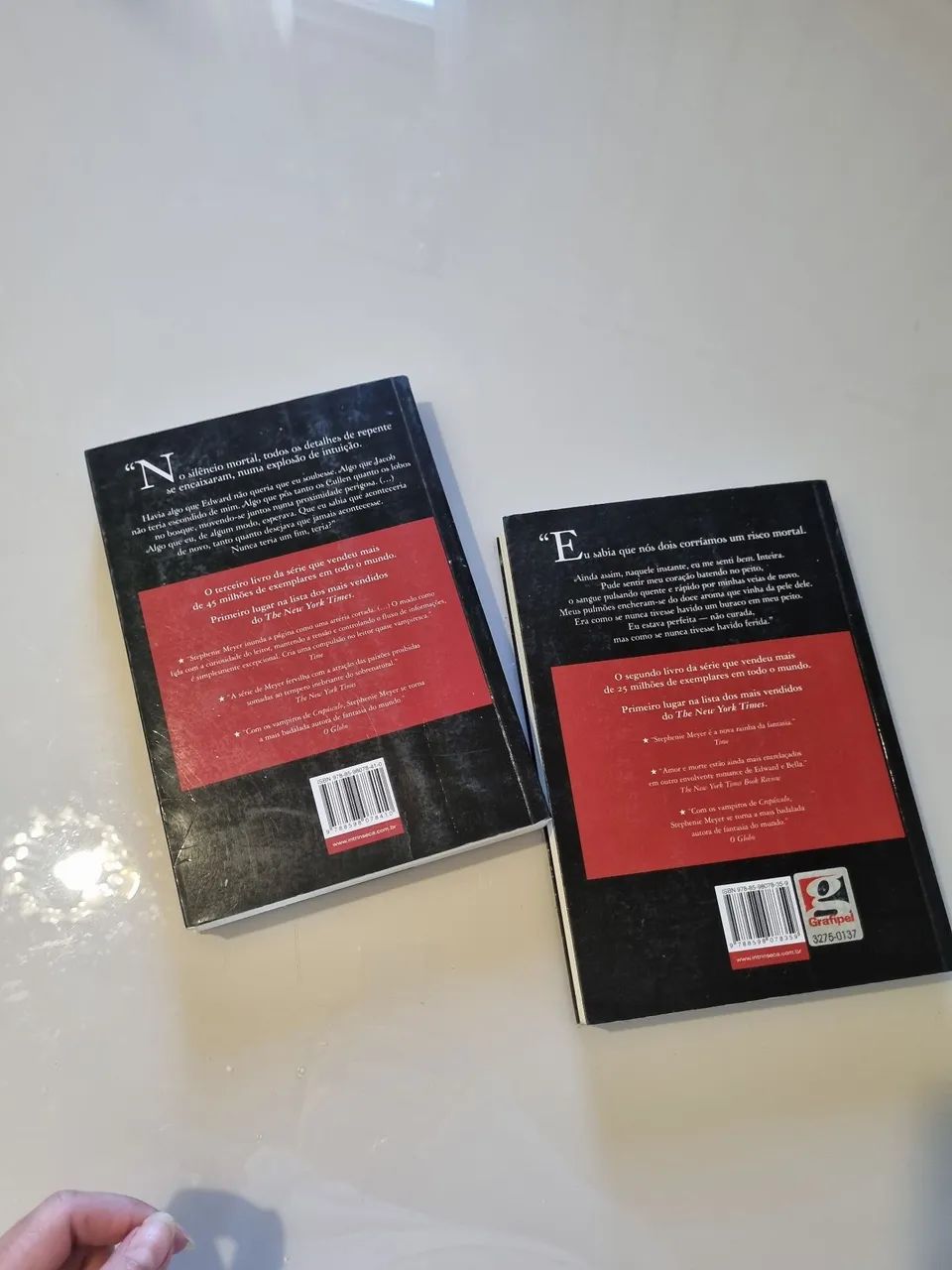 Livros da Saga Crepúsculo - Lua Nova e Eclipse - Foto 2