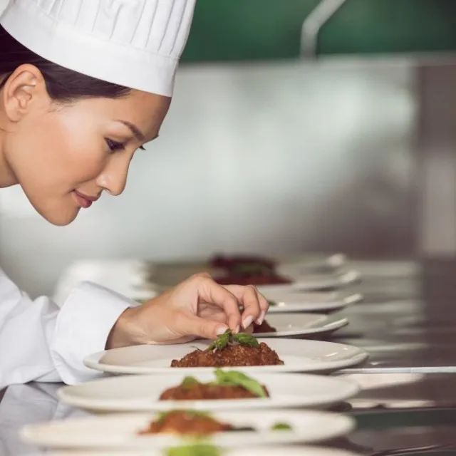 Auxiliar de Cozinha