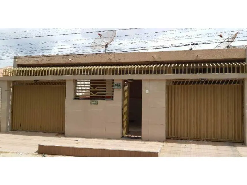 Casa em Leilão - Loteamento Recife - Petrolina - PE