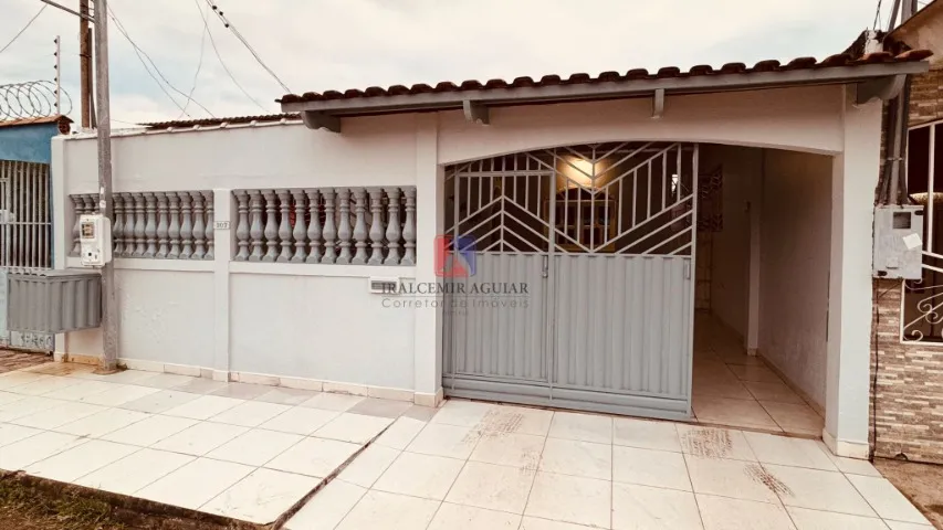 Casa Térrea com Edícula Independente - Aeroporto Velho