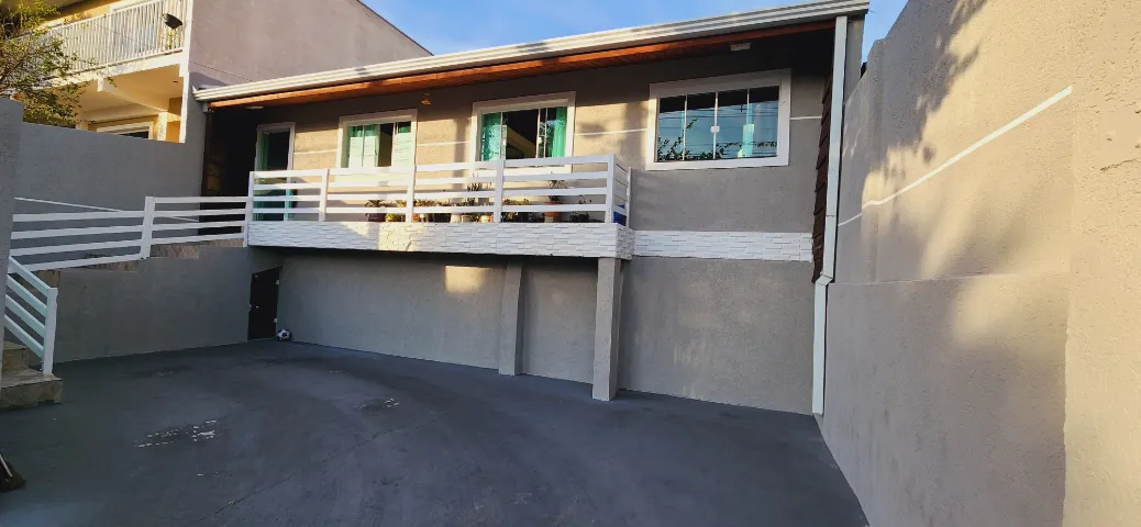 Casa no Alto Boqueirão - 4 quartos