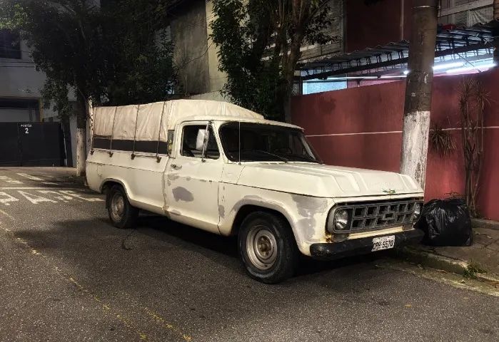 Caminhonete chevrolet D10 - CARROCERIA ESTENDIDA - 1983