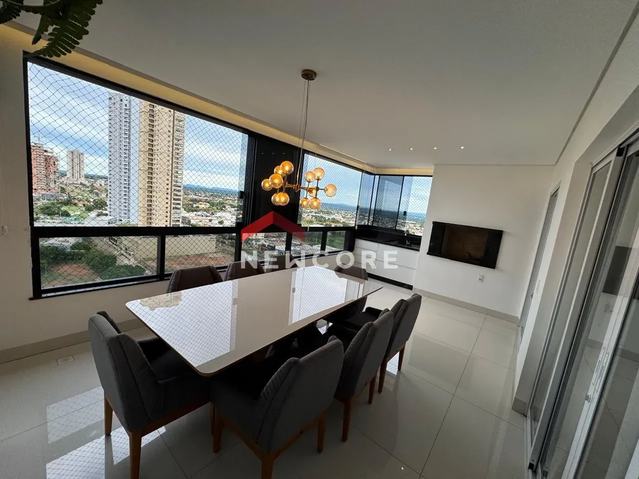 Apartamento em Avenida Sothero Silva - Vila Aurora - Rondonópolis/MT
