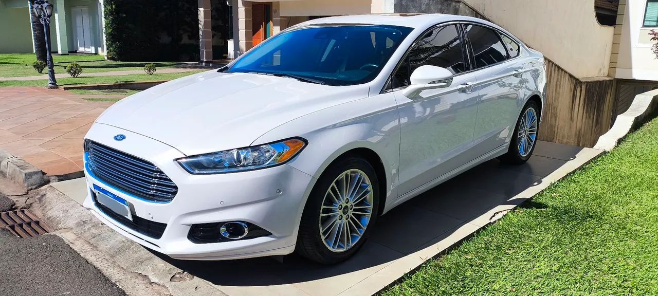 Fusion Titanium 2016 AWD  23 mil km  - Foto 2