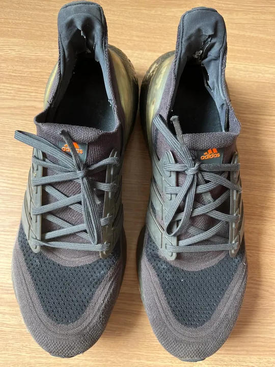 Tênis Adidas Ultraboost 21 Preto