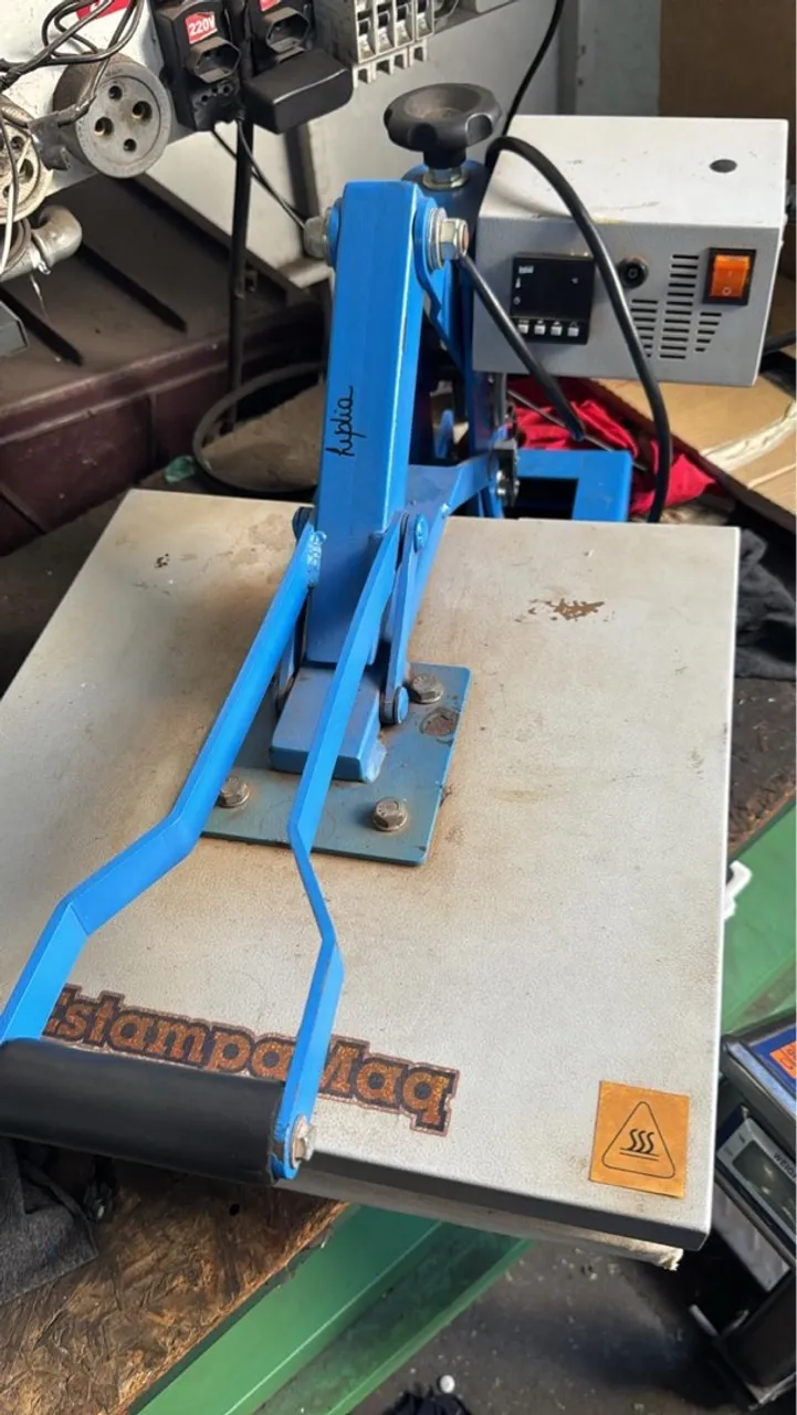 Prenssa Térmica estampa