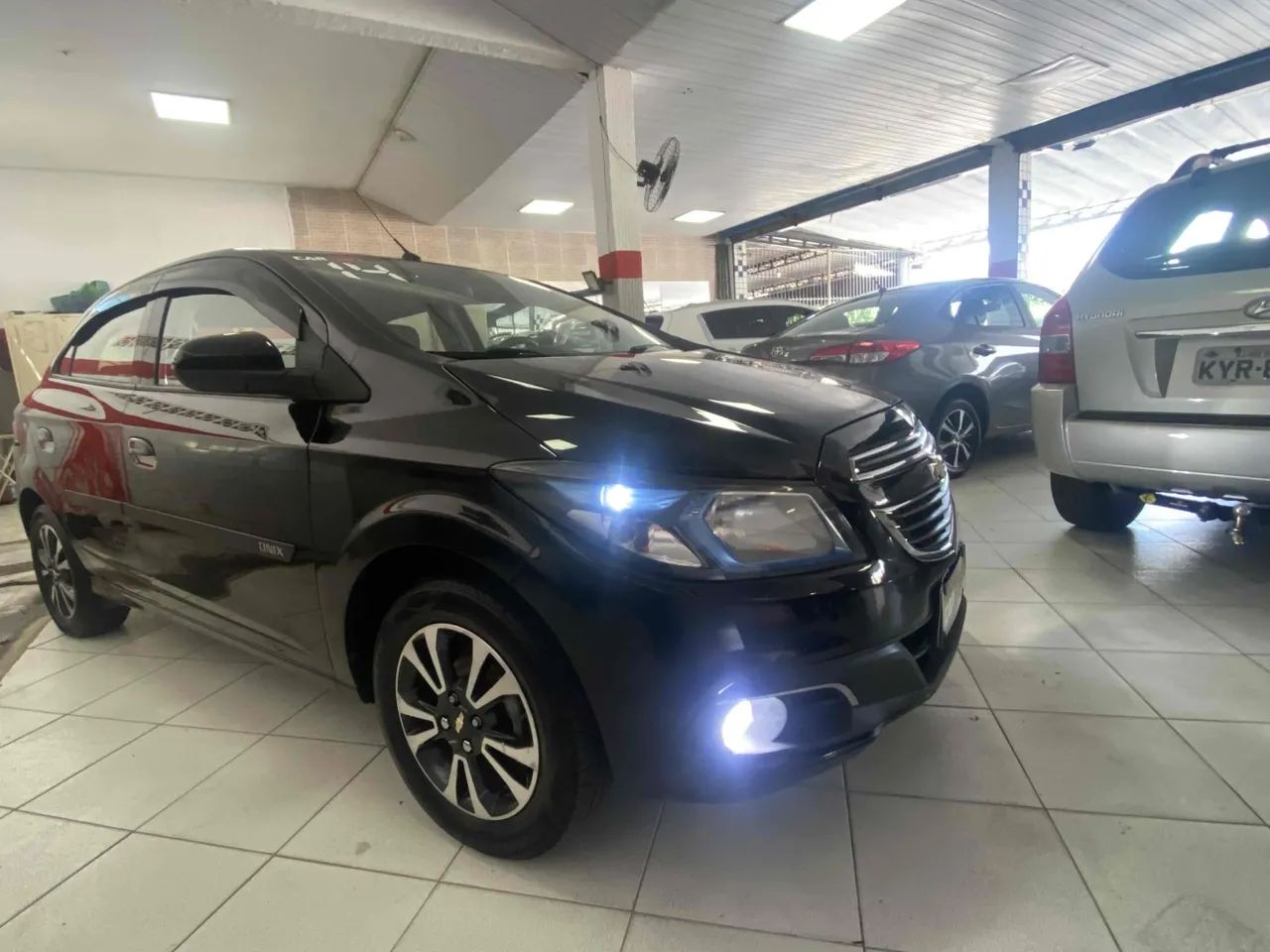Chevrolet Onix 2014 1.4 mpfi ltz 8v flex 4p manual