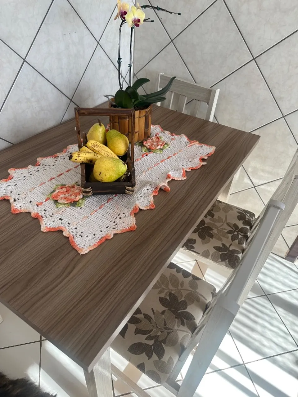 Mesa com 4 cadeiras