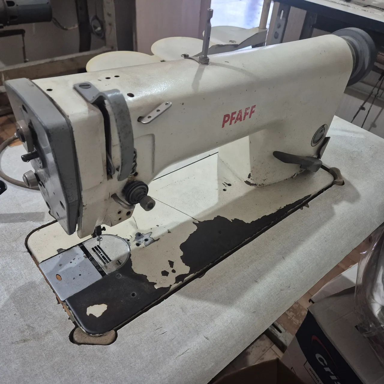 Máquina de Costura Industrial Pfaff - Foto 5