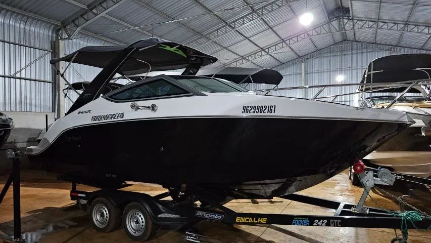 LANCHA FOCKER 242 GTC 2021 