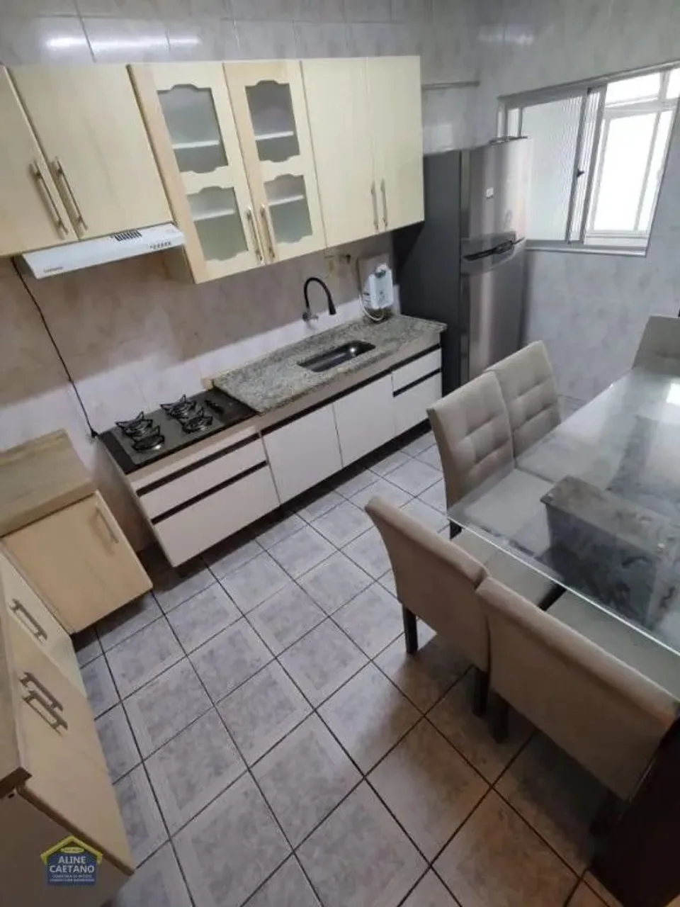Ótimo Negócio 100 metros da praia - Apto 02 dorms por 360 mil à vista