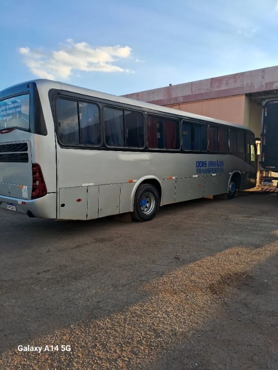 Ônibus de fretamento  - Foto 4