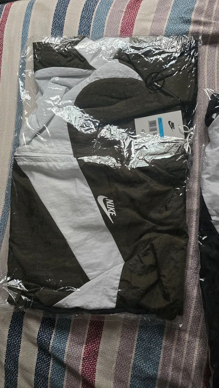 Jaqueta Nike Corta Vento Masculina - Foto 2