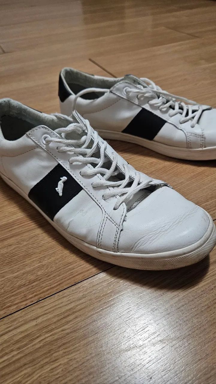 Tênis Branco casual reserva
