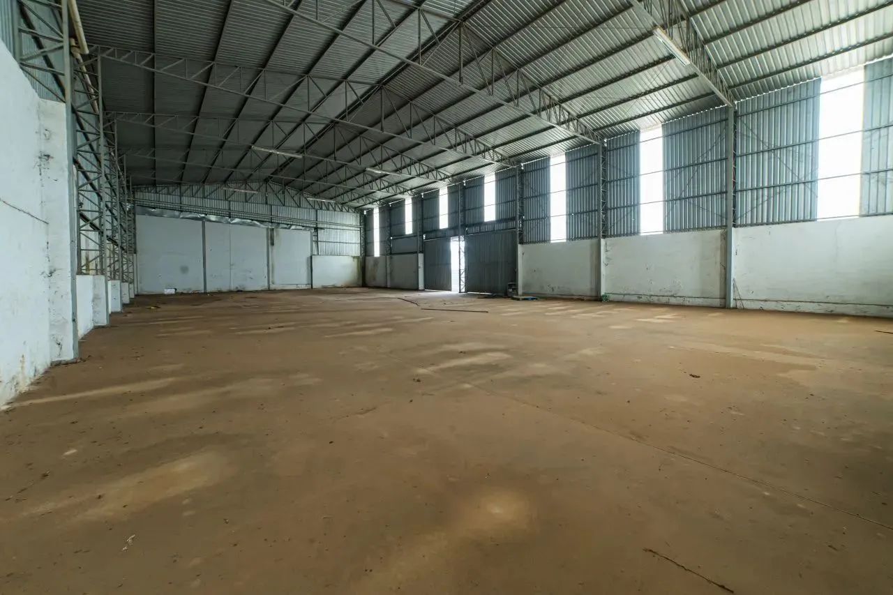 Oportunidade Única pra REFORMA na BR-153 sentido São Paulo - Galpão Comercial De - Foto 9