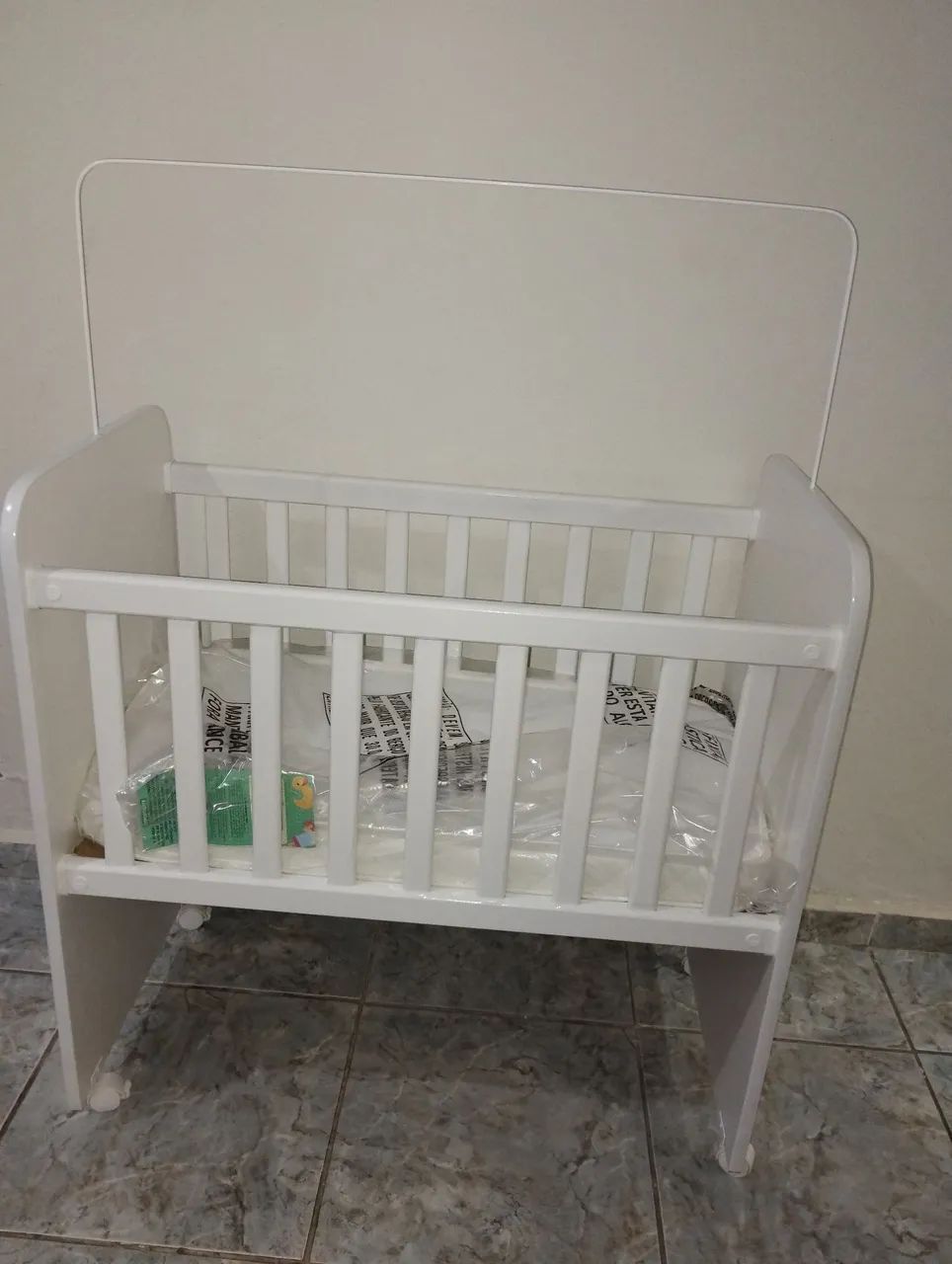 Mini berço 64276681949953121