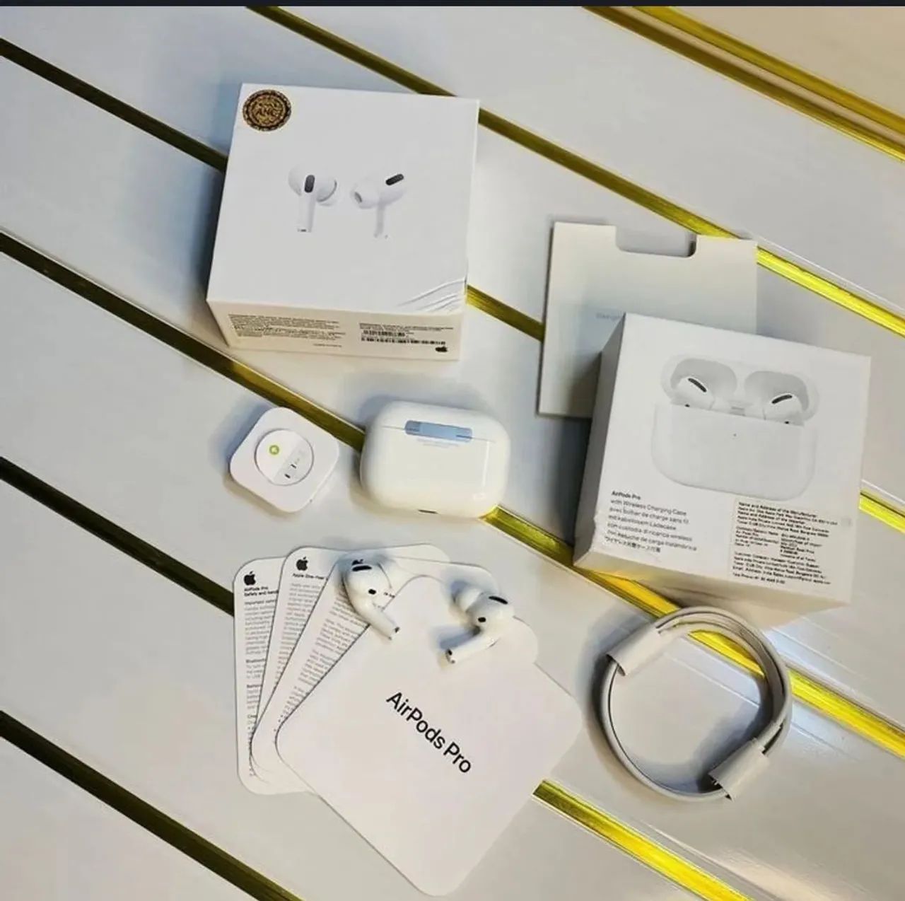 Hà Khánh Toàn AirPods Pro Hà Khánh Toàn AirPods Pro Hà Khánh Toàn