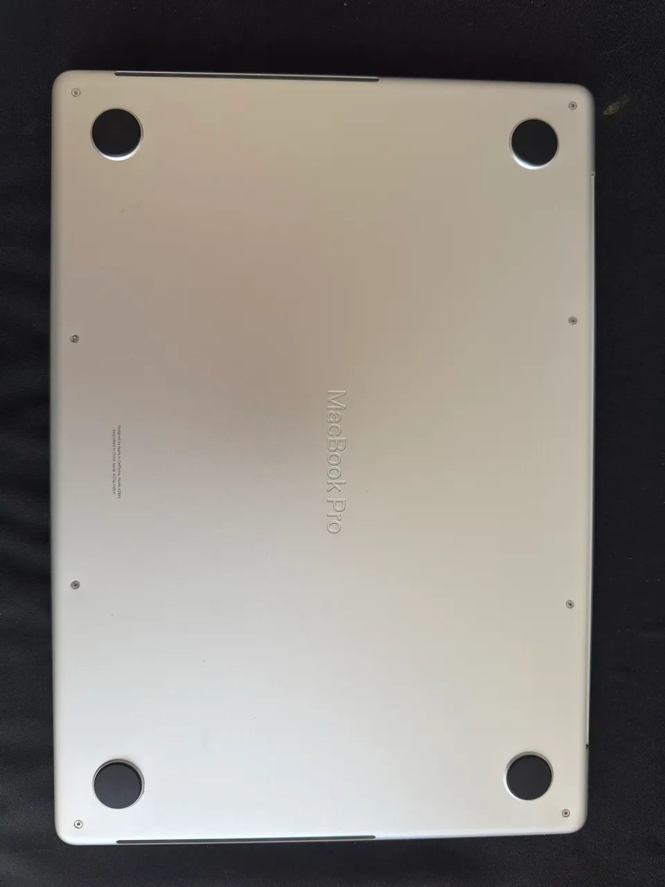 Macbook pro m3 pro chip m3 pro 12/18 1TB de armazenamento e 18GB Ram - Foto 3