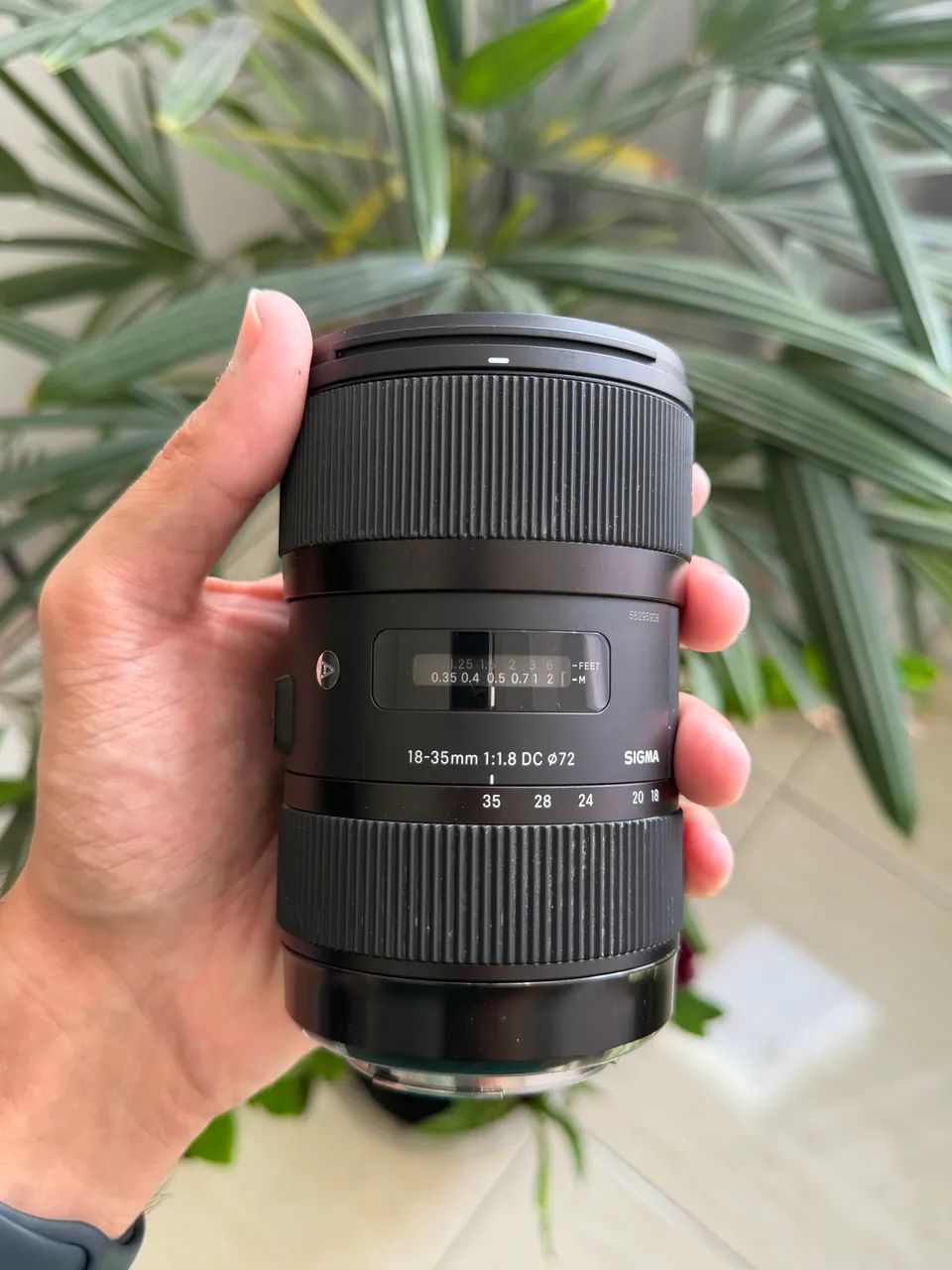 SIGMA 18-35 50-100mm F1.8セット　EF SIGMA 18-35 50-100mm F1.8セット EF 50-100mm F1.8 DC HSM |