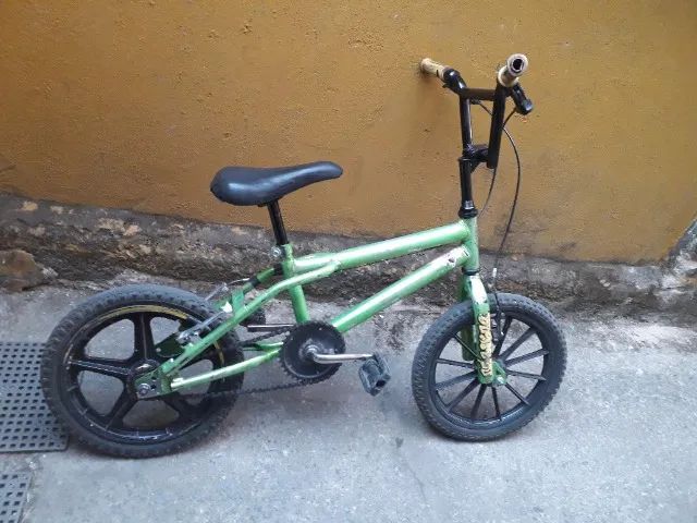 Bicicleta infantil aro 16 - Foto 2