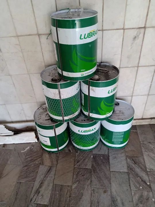 Vendo lata vazia 20 lt
