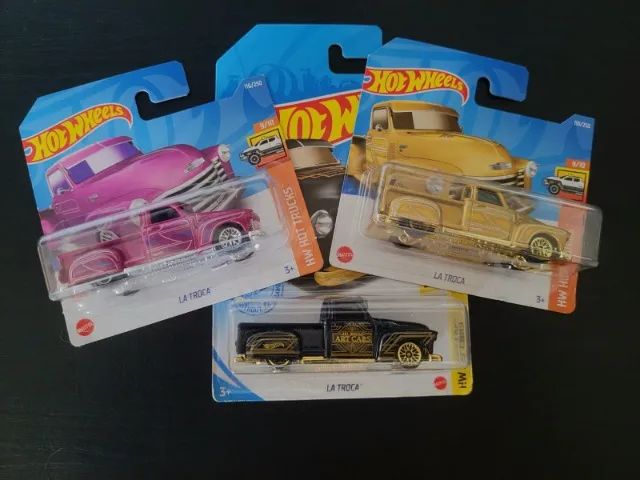 Hot Wheels Lá Troca Combo 3 minis , Sendo 1 Preta , 1 Dourada e 1 PInk