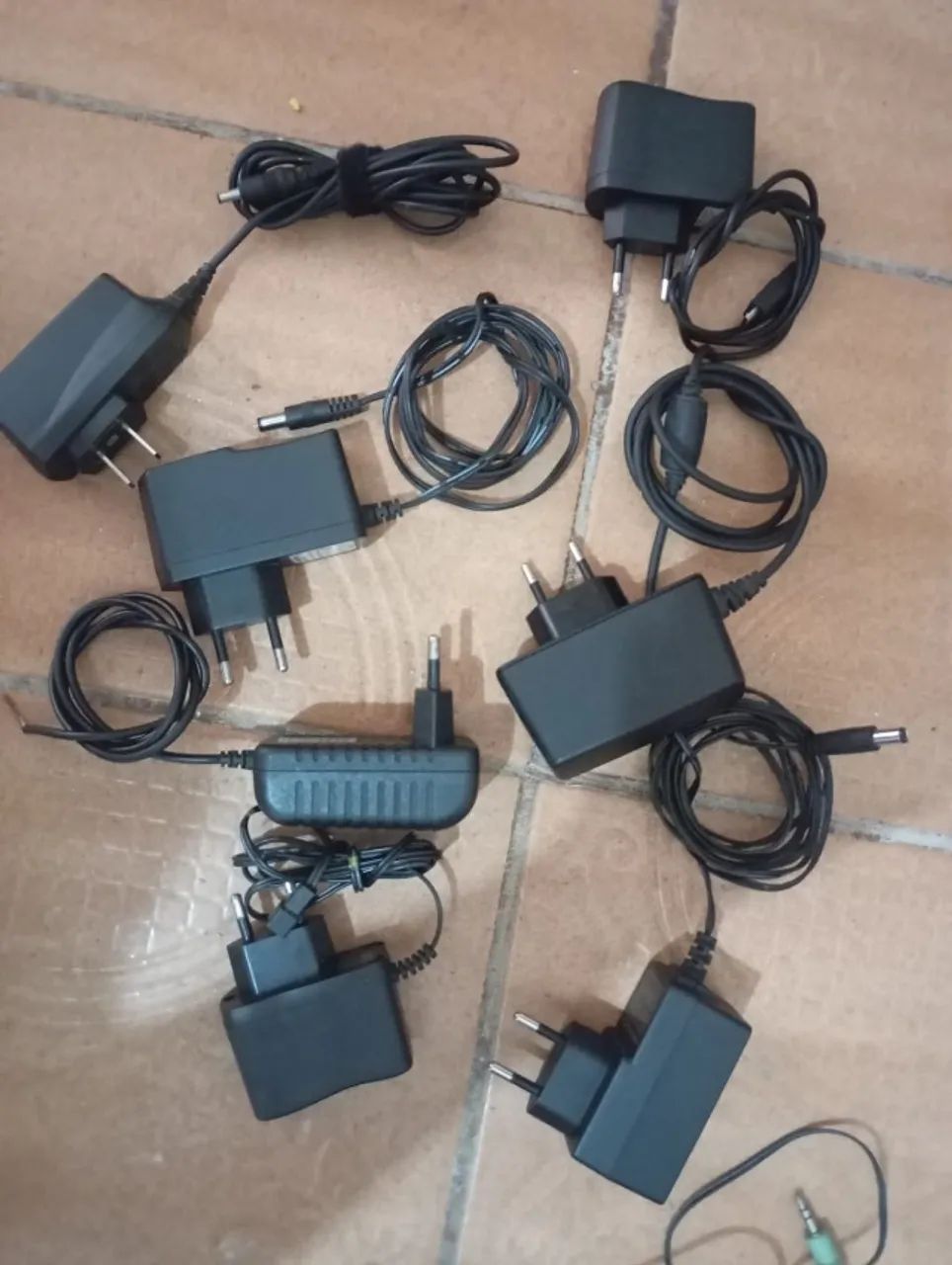 Carregadores Varios Tipos - Foto 2