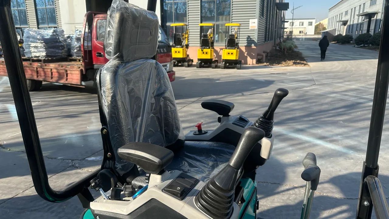 PROMOÇÃO Mini Escavadeiras, Hidráulicas, Diesel: 1T, 1.6T e 1.8 TONELADAS - Foto 4