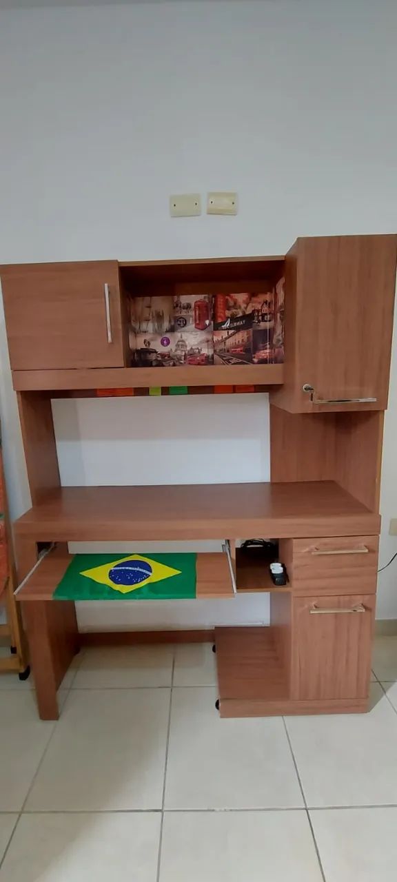 Escrivaninha 1,20 cm 