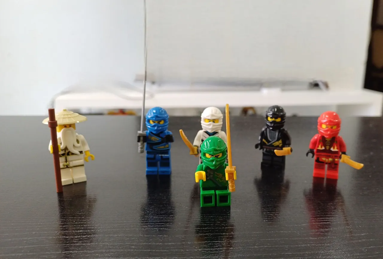 Lego Ninjago minifigures