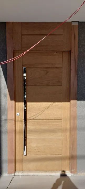 Colocador / Instalador de portas de madeira. (mão de obra) - Foto 2
