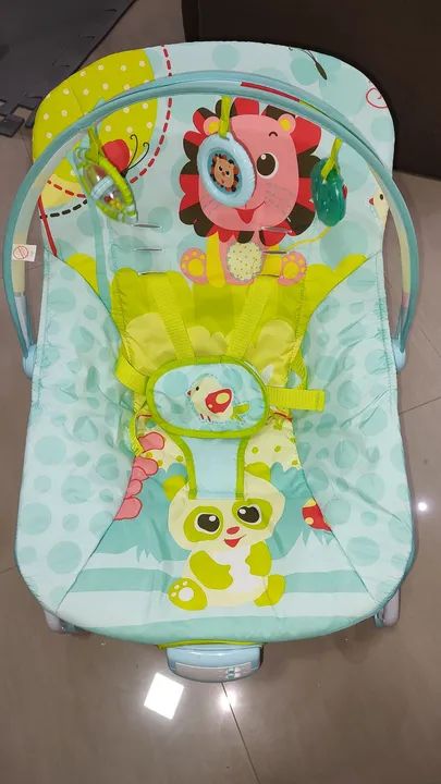 Cadeirinha de balanço vibratória - NOVA