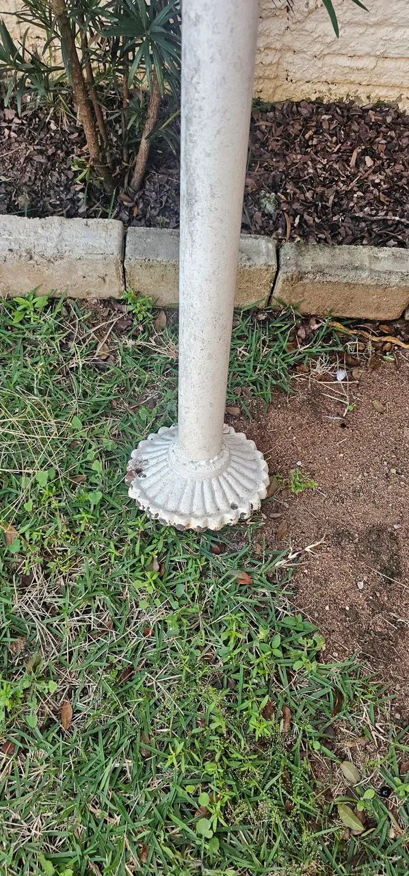 Poste Jardim Colonial Luminária Externa Clássica - Foto 4
