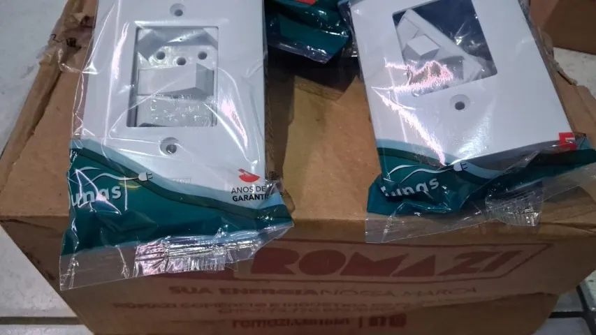 vendo tomadas 2 + 1 romazi - Foto 3
