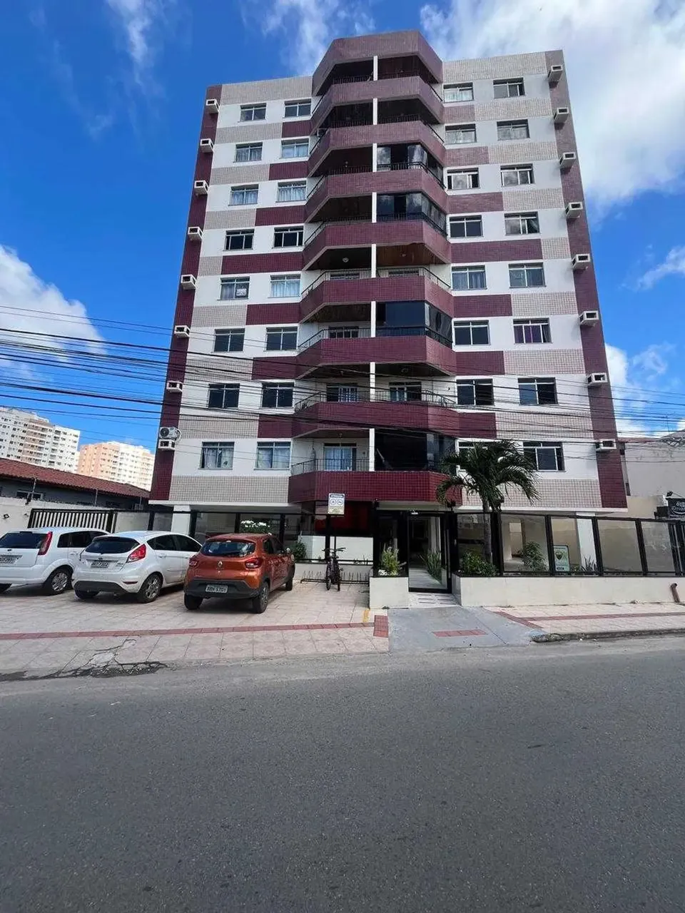 CONDOMÍNIO LAUSANE
